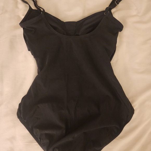 Janzen - Picture 2 of 7